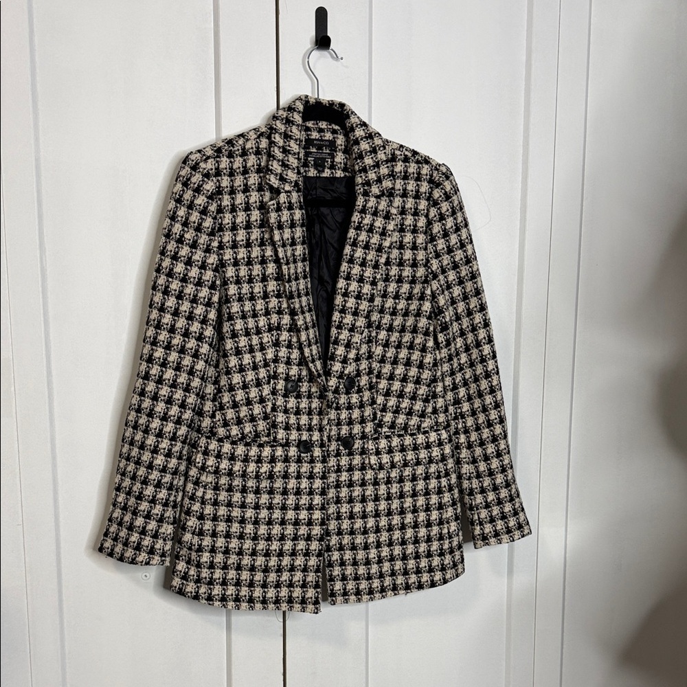 RW&CO. Size 6 Black and Cream Tweed Houndstooth Blazer Jacket